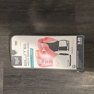 Everlast Elite Prostyle Training Boxing Gloves